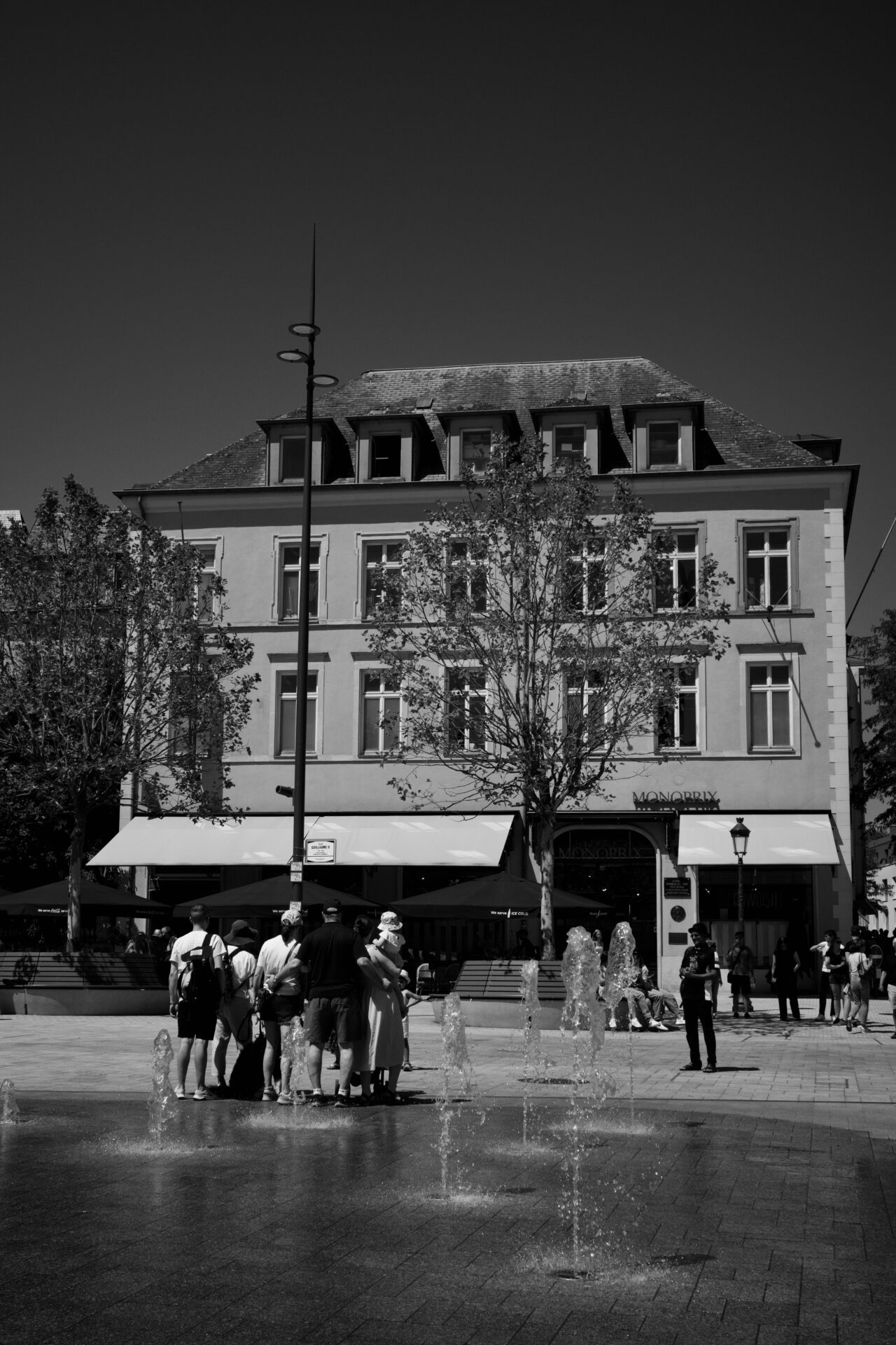 R0000512